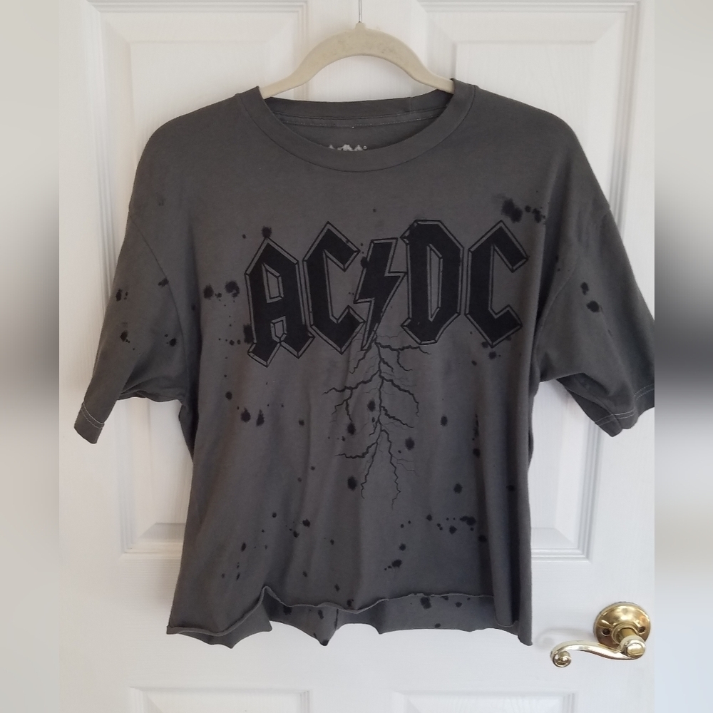 NWOT AC DC Tie Dye Crop  Graphic Tshirt Gray Size Large